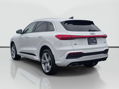 Certified 2025 Audi Q5 Premium w/ Premium Plus