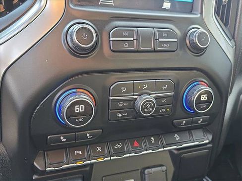 Used 2019 Chevrolet Silverado 1500 LT Trail Boss w/ Convenience Package image 13