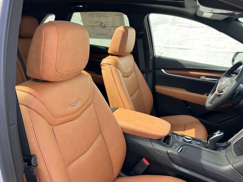 New 2026 Cadillac XT5 Premium Luxury image 24