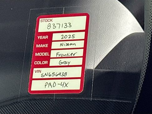 Used 2025 Nissan Frontier PRO-4X w/ Pro Premium Package AWD/4WD image 26