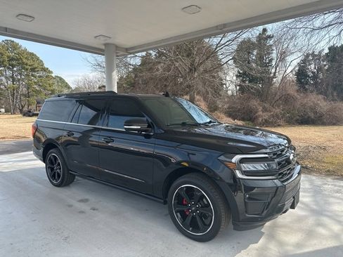 Used 2023 Ford Expedition Max Limited image 1