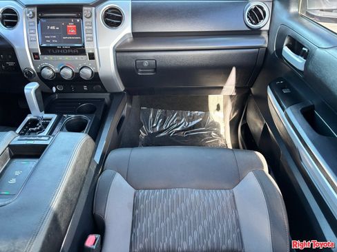 Used 2019 Toyota Tundra SR5 AWD/4WD image 19