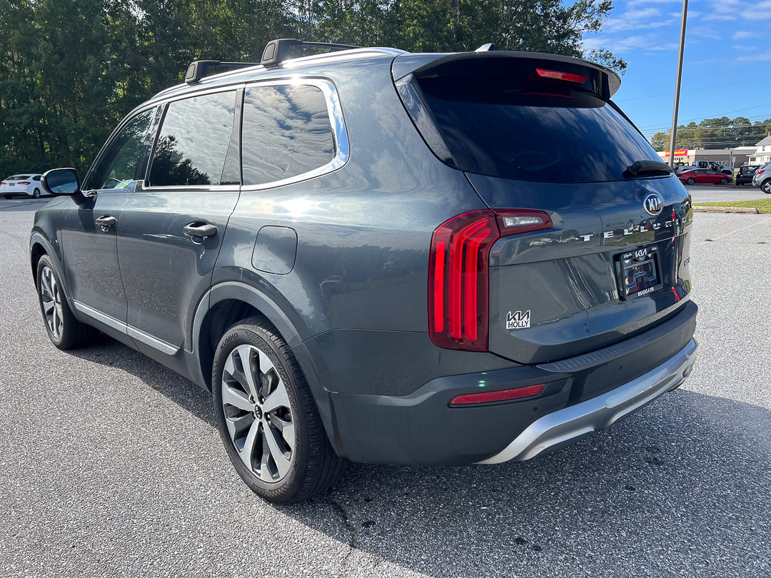 Used 2020 Kia Telluride EX w/ EX Premium Package FWD image 4
