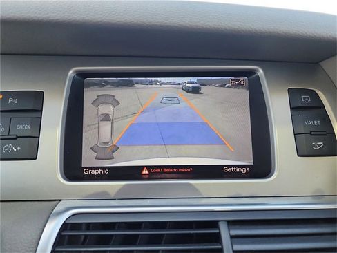 Used 2014 Audi Q7 TDI Prestige w/ Prestige Package image 18