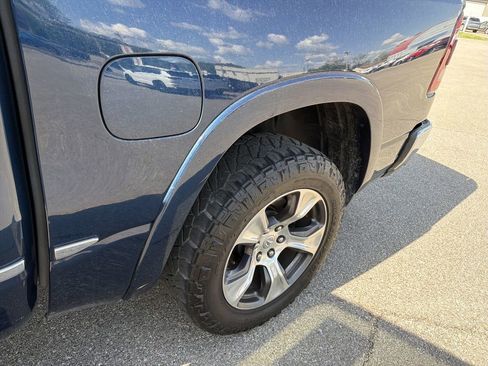 Used 2019 RAM 1500 Limited w/ Advanced Safety Group AWD/4WD image 12