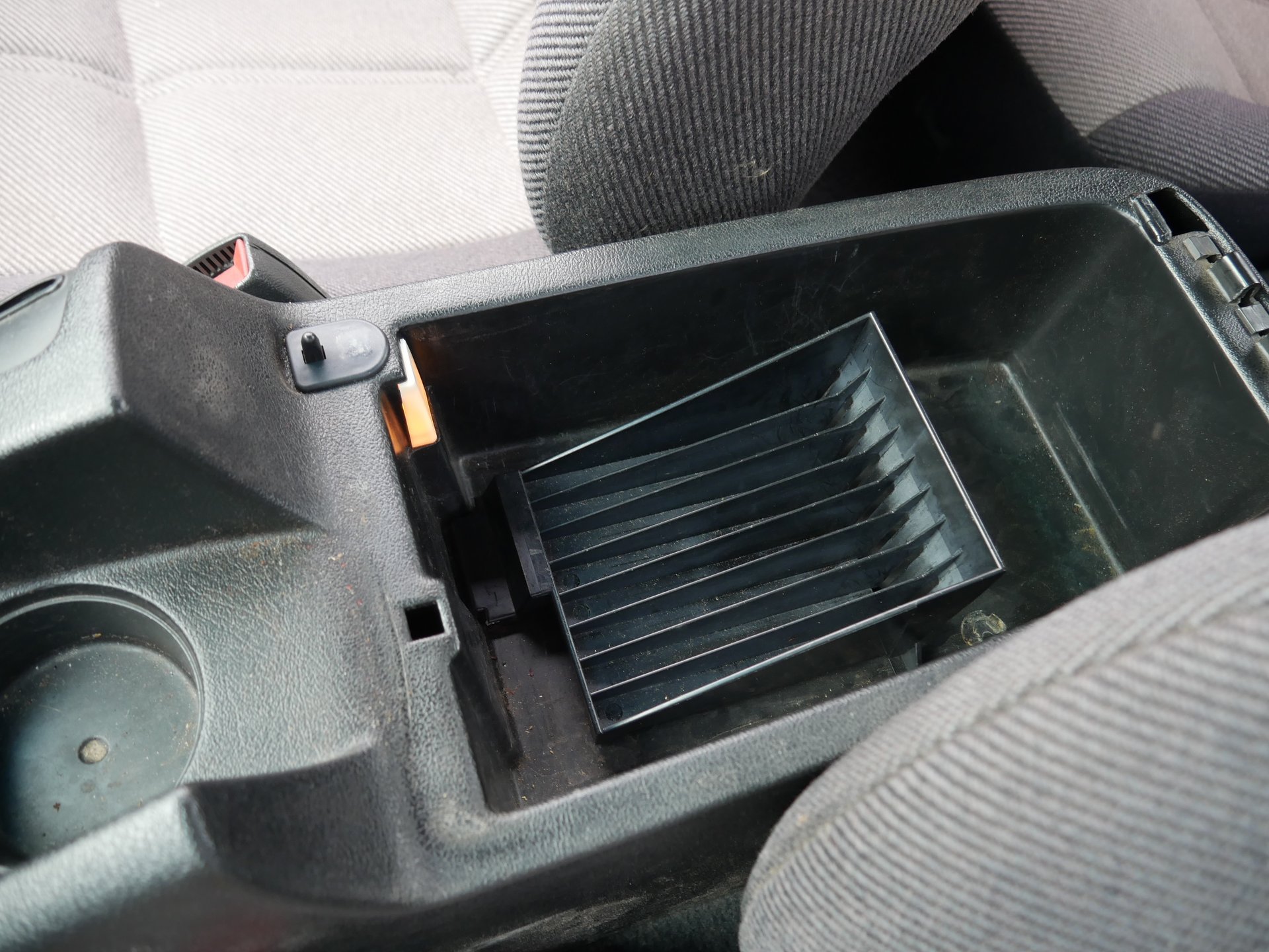 Used 1994 Chevrolet Camaro Z28 RWD image 76