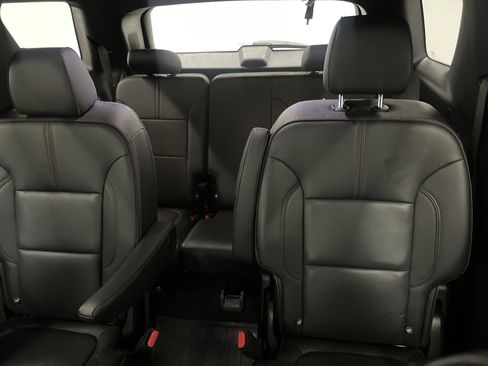 Used 2023 Chevrolet Traverse RS w/ LPO, Floor Liner Package image 13