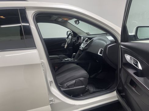 Used 2015 Chevrolet Equinox LT w/ Driver Convenience Package FWD image 26