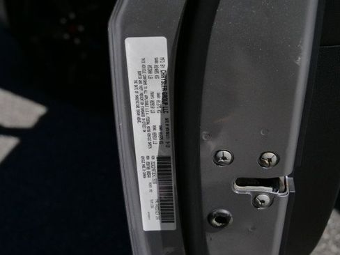 Used 2014 Dodge Challenger R/T w/ Blacktop Package image 40