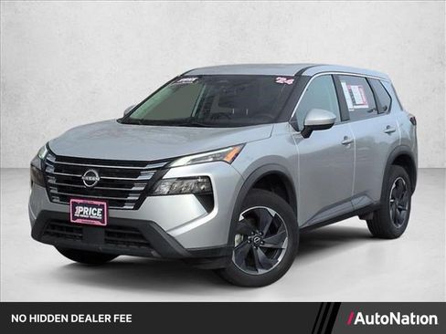 Used 2024 Nissan Rogue SV AWD/4WD image 1