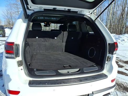 Used 2018 Jeep Grand Cherokee High Altitude image 14