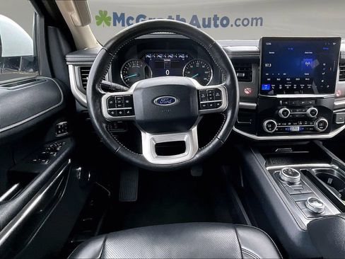 Used 2024 Ford Expedition XLT AWD/4WD image 10