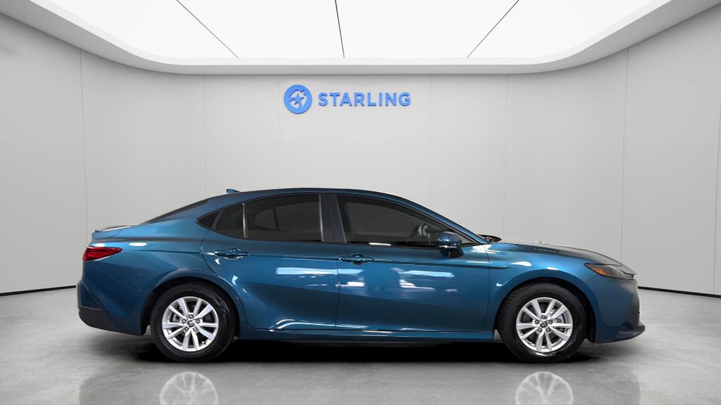 Used 2025 Toyota Camry LE w/ Convenience Package FWD image 11