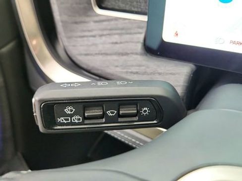 Used 2024 Rivian R1S Adventure image 46