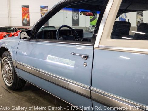 Used 1990 Cadillac Eldorado Coupe FWD image 22