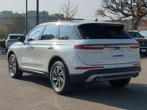 New 2026 Lincoln Corsair Premiere FWD image 5