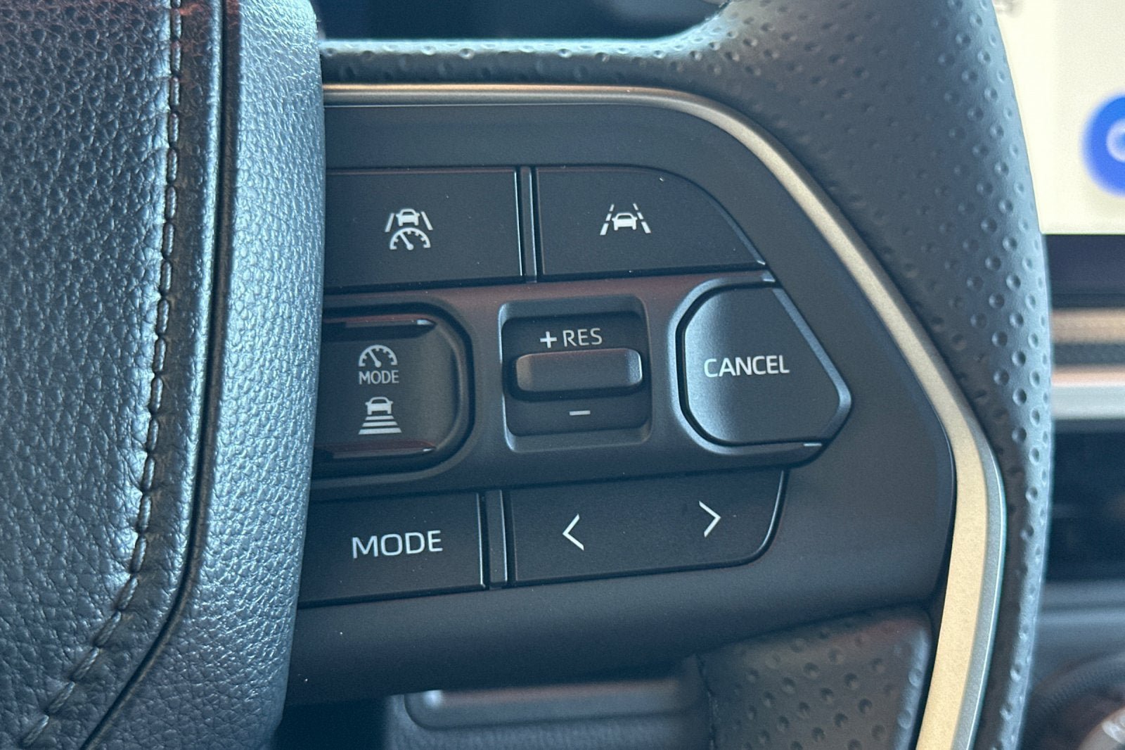 New 2026 Toyota 4Runner Limited AWD/4WD image 25
