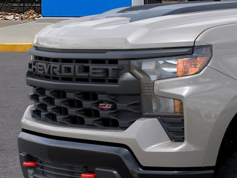 New 2026 Chevrolet Silverado 1500 Custom Trail Boss w/ LPO, Dark Essentials Package image 13