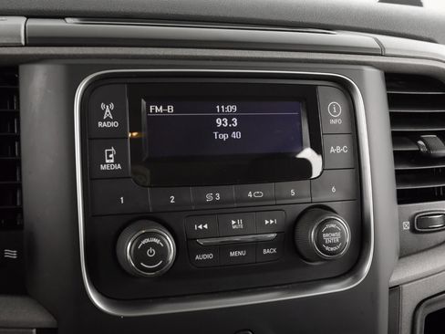 Used 2017 RAM 1500 ST w/ SXT Appearance Group image 19