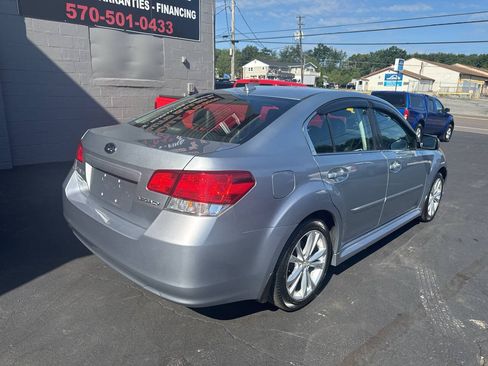 Used 2013 Subaru Legacy 2.5i Limited AWD/4WD image 8