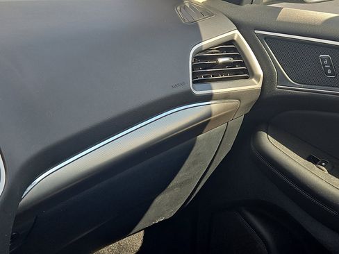 Certified 2022 Ford Edge SEL w/ Convenience Package image 21