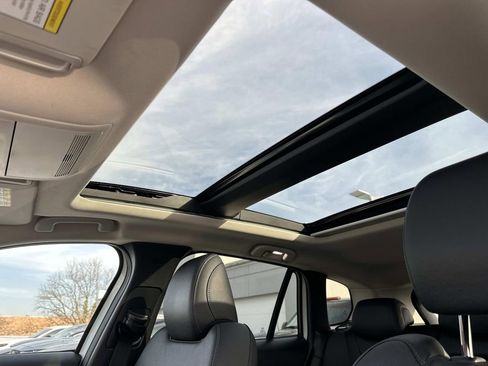 Used 2025 MAZDA CX-50 AWD 2.5 S w/ Cargo Package image 27