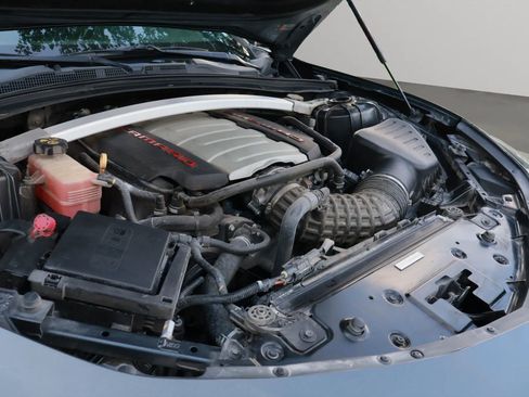 Used 2017 Chevrolet Camaro SS image 37