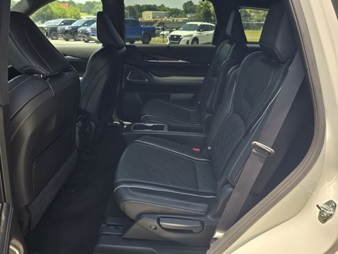 Used 2025 INFINITI QX60 Autograph w/ Cargo Package AWD/4WD image 12
