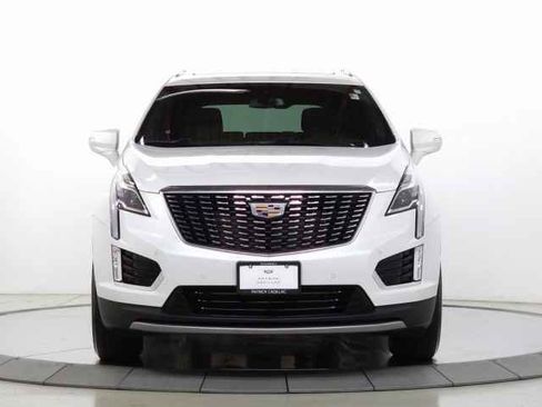 Used 2021 Cadillac XT5 Premium Luxury w/ LPO, Floor Liner Package image 12