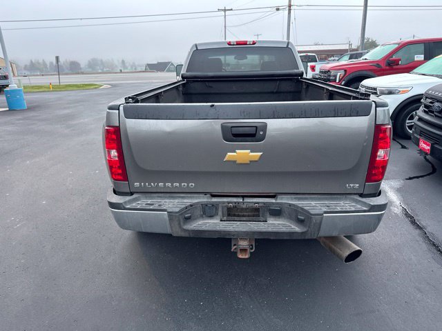 Used 2008 Chevrolet Silverado 3500 LTZ AWD/4WD image 7