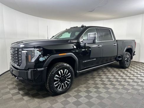 Used 2024 GMC Sierra 2500 Denali Ultimate image 7