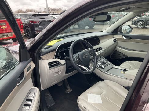 Used 2022 Hyundai Palisade Limited image 5