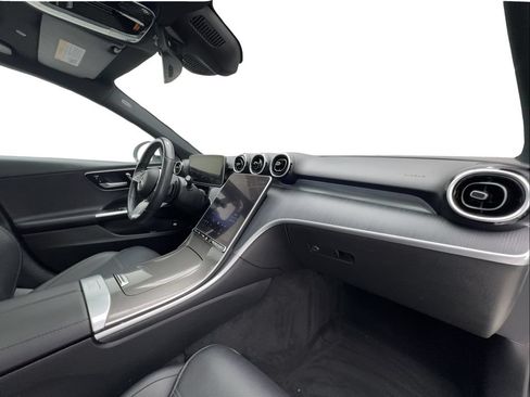 Used 2024 Mercedes-Benz C 300 Sedan image 30