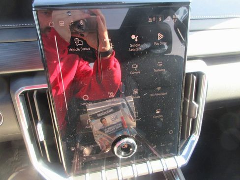 New 2026 GMC Acadia Elevation w/ Super Cruise Package image 19