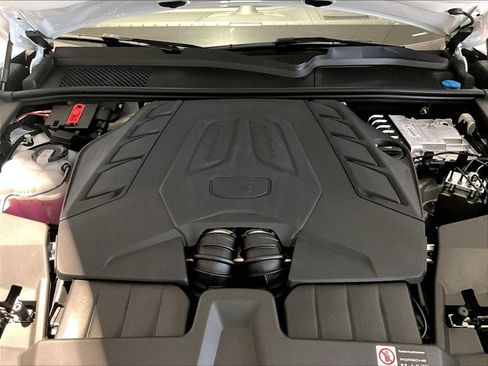 New 2026 Porsche Cayenne GTS image 20