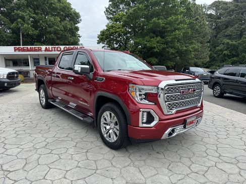 Used 2019 GMC Sierra 1500 Denali w/ Driver Alert Package II AWD/4WD image 1