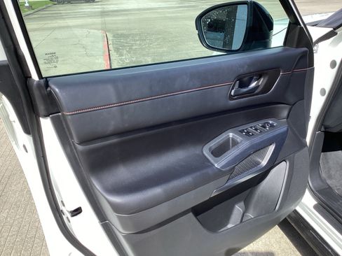 Used 2023 Nissan Pathfinder Rock Creek AWD/4WD image 17