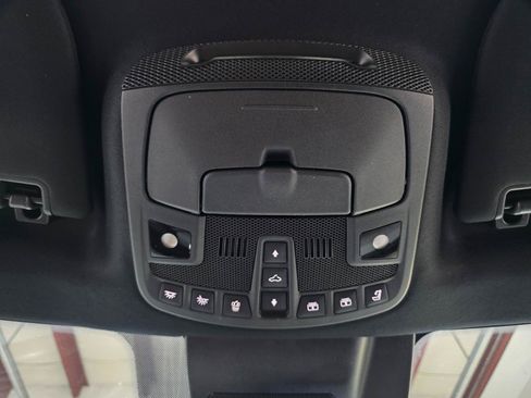 Used 2021 Lincoln Navigator Reserve w/ Luxury Package AWD/4WD image 44