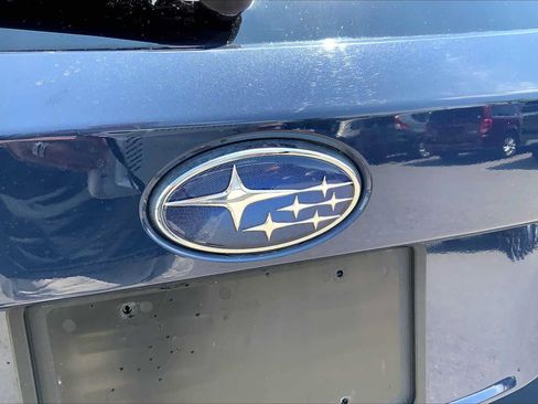 Certified 2025 Subaru Outback Premium AWD/4WD image 33