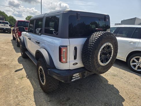 Used 2023 Ford Bronco Badlands AWD/4WD image 2