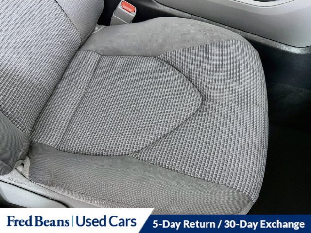 Used 2022 Toyota Highlander LE AWD/4WD image 40