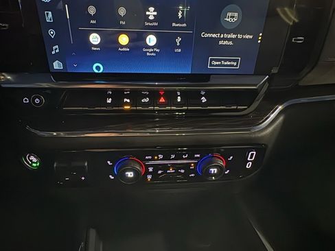 Used 2025 Chevrolet Silverado 2500 LT w/ All Star Edition image 13