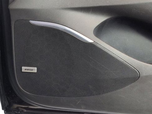 Used 2021 Buick Enclave Avenir w/ Avenir Technology Package image 32