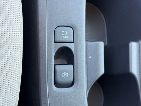 Used 2026 Toyota Corolla LE FWD image 28