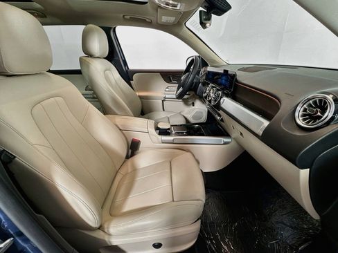 Certified 2022 Mercedes-Benz GLB 250 4MATIC image 27