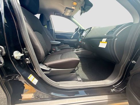 New 2026 Mitsubishi Outlander Sport LE AWD/4WD image 29
