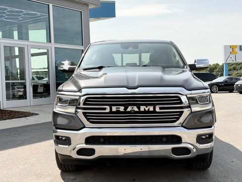 Used 2019 RAM 1500 Laramie AWD/4WD image 5