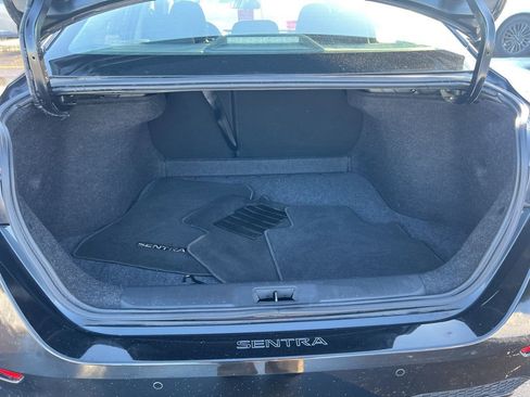 Certified 2022 Nissan Sentra SV image 12