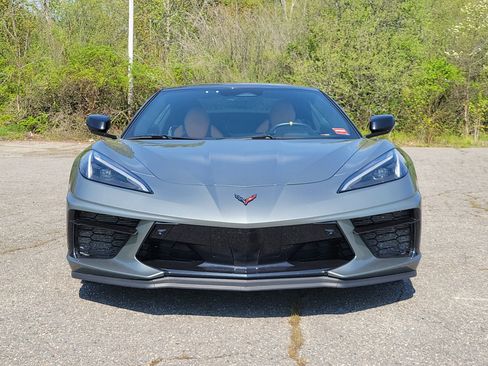 Used 2024 Chevrolet Corvette Stingray Premium Conv w/ Stealth Interior Trim Package RWD image 2