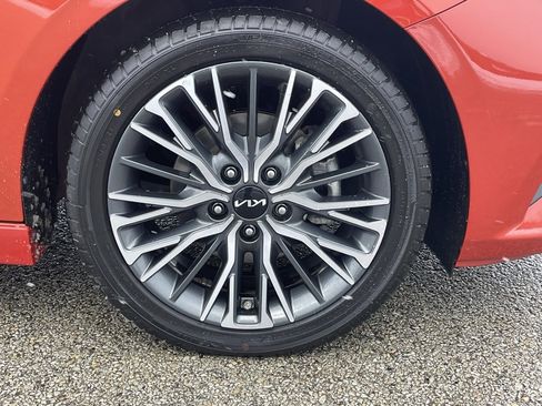 Certified 2023 Kia Forte GT-Line image 9